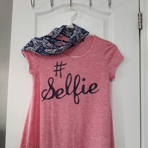 Girls pink shirt - size L/14 - Picture 2 of 2